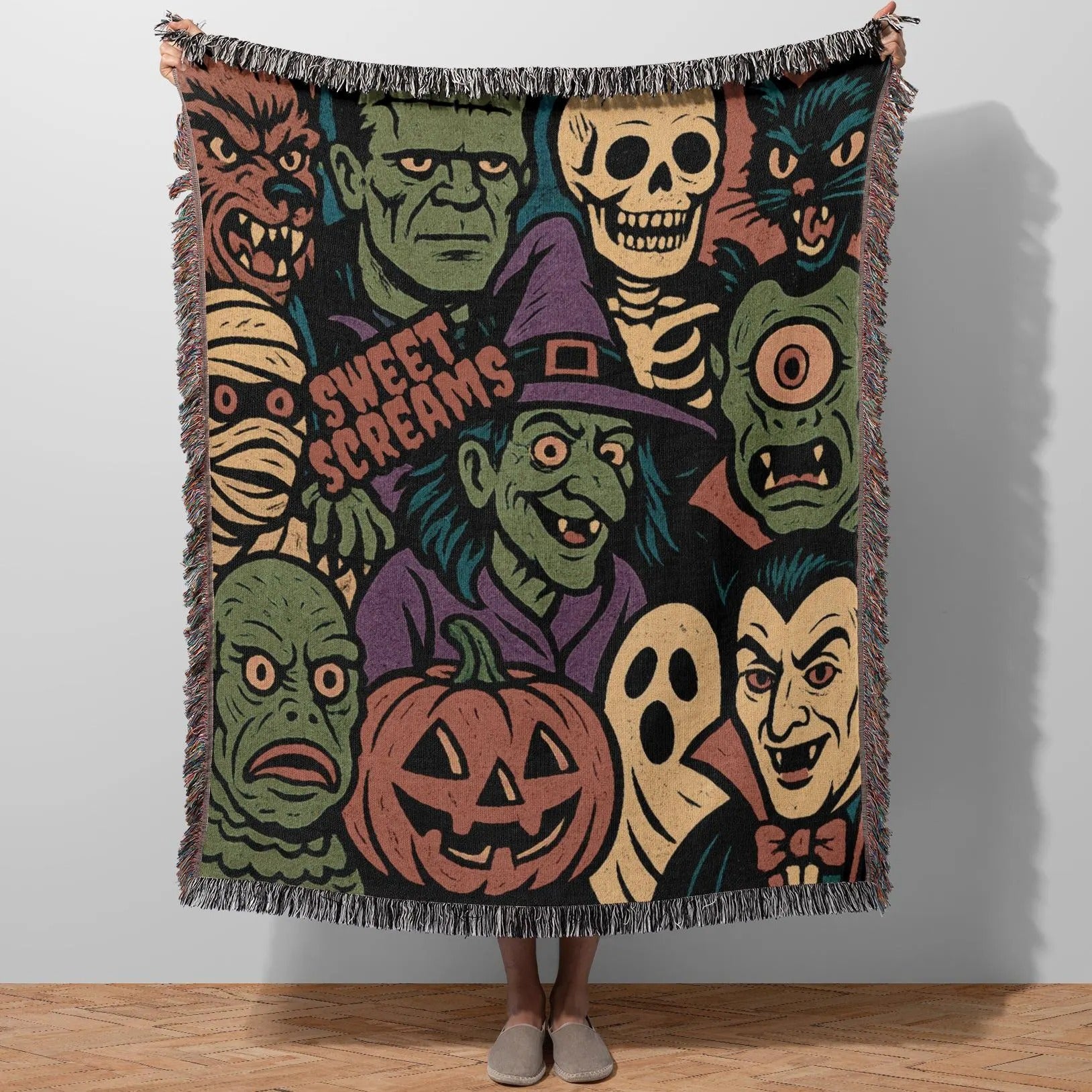 Witchy Sweet Screams Quilt, Spooky Season Decor, Halloween Throw Blanket, Halloween Decor